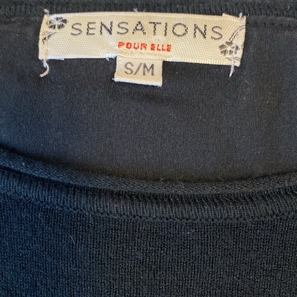 Black top - Picture 5 of 5